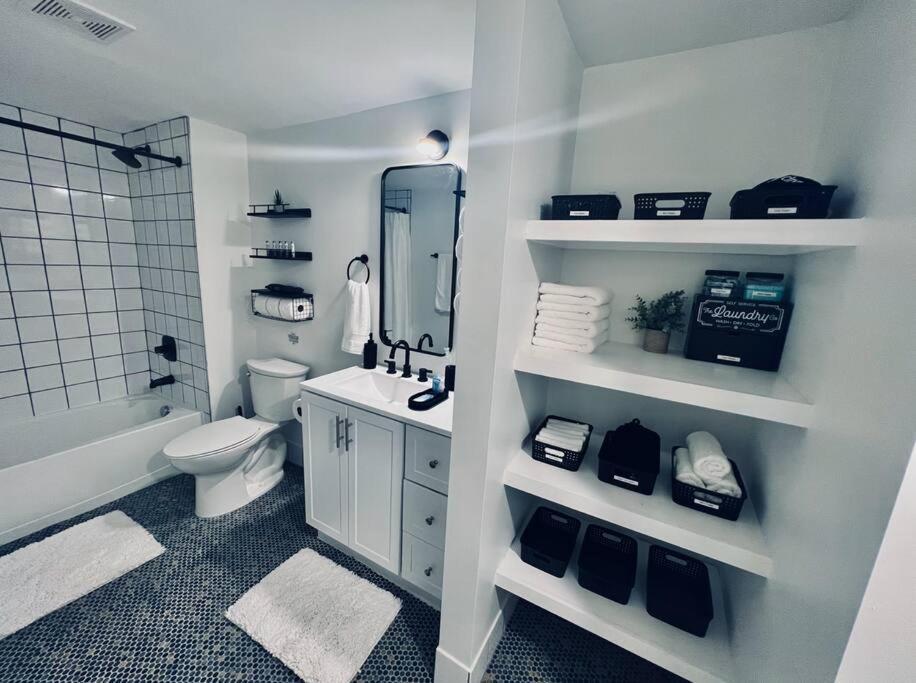 Urban Oasis, Otr Near Casino & Downtown! - 2 Beds Apartment Cincinnati Luaran gambar
